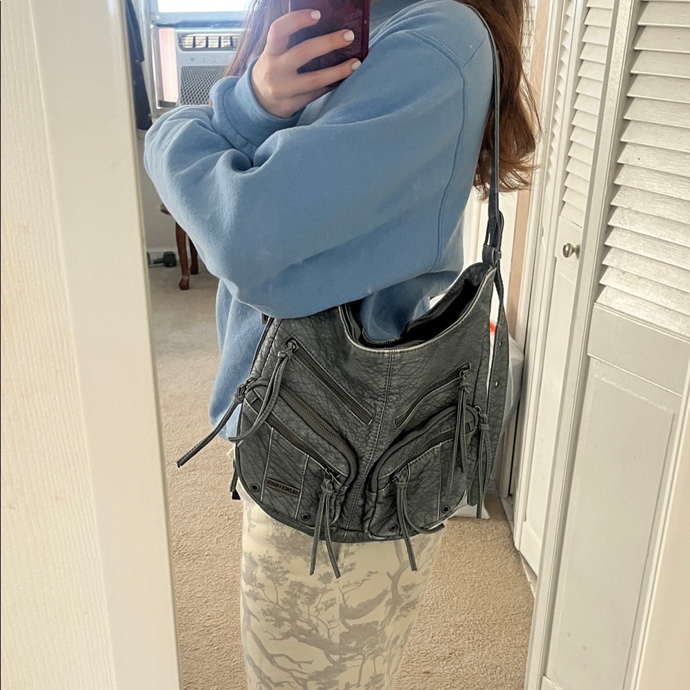 Urban Outfitters Blue Leather Slouch Shoulder Bag - Picture 10 of 11